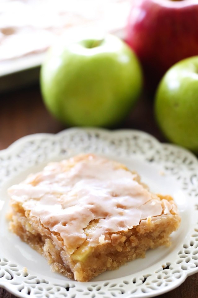 Easy apple desserts: Caramel Apple Sheet Cake