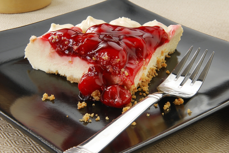 No Bake Graham Cracker Cheesecake