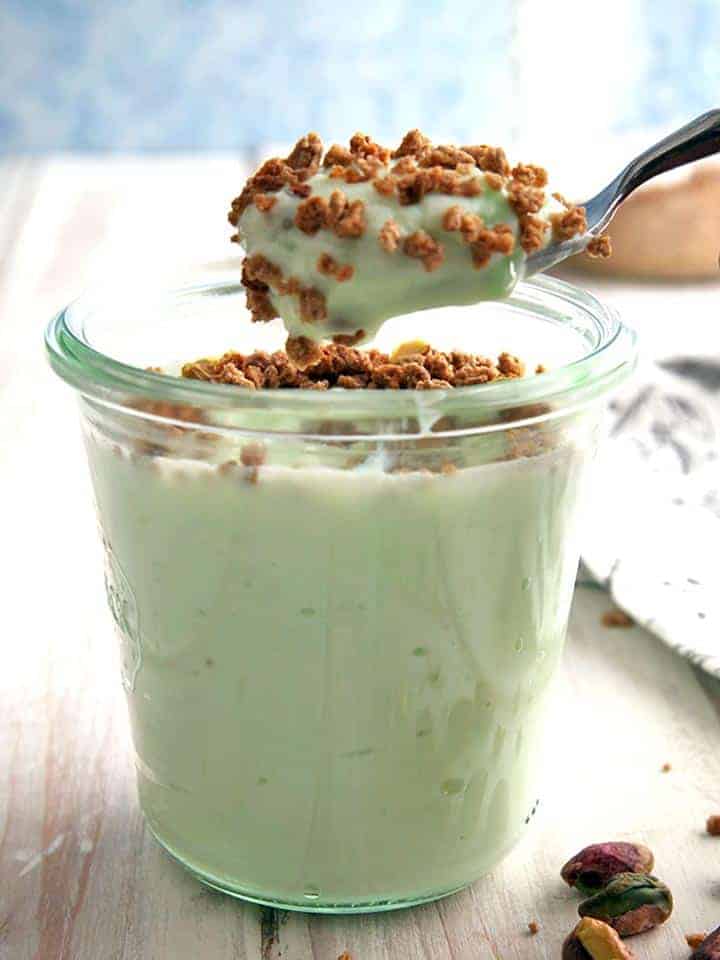 Pistachio Crunch Pudding