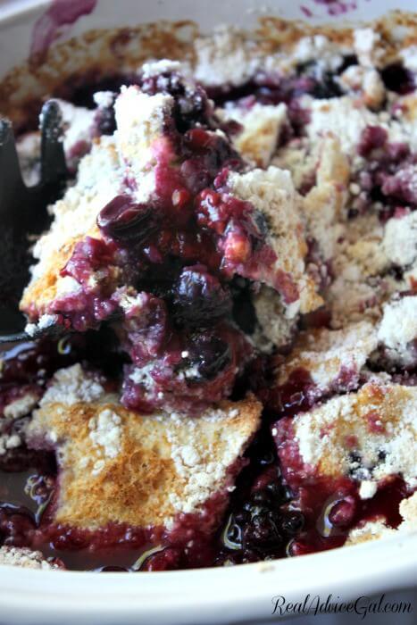 Mixed Berry Cobbler Cake Recipe