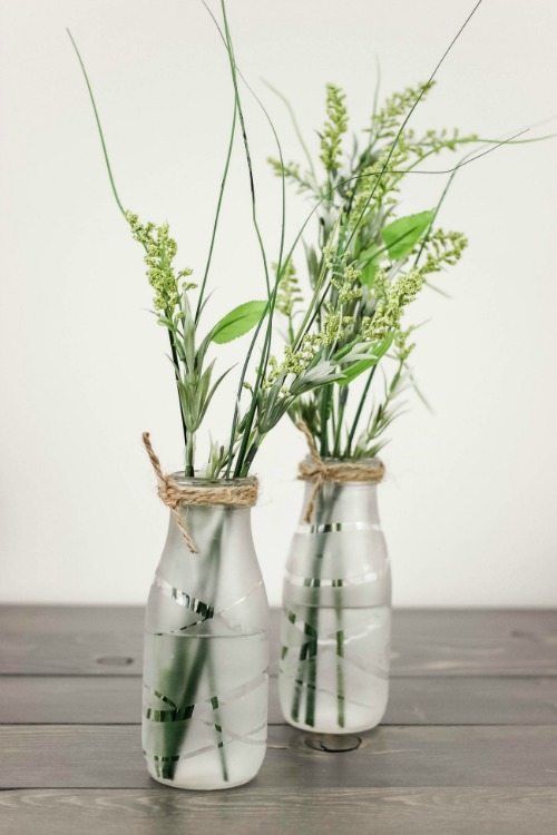 Unique crafts to make and sell: Glass-Etched Vases