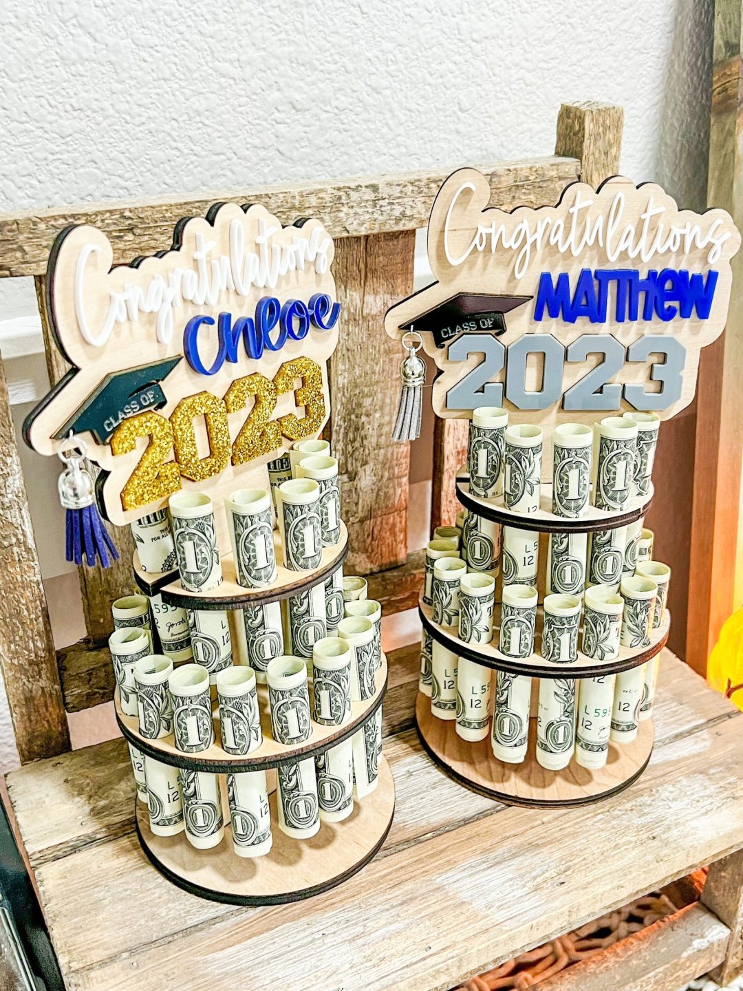 Unique graduation cake with cash money