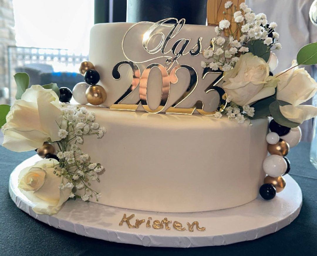 Class of 2023 graduation cake topper