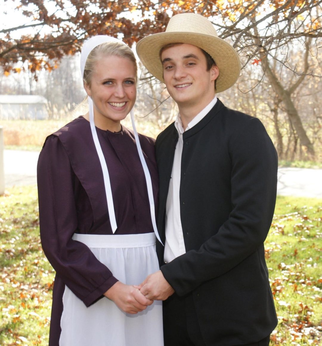 Amish Halloween costumes for couples