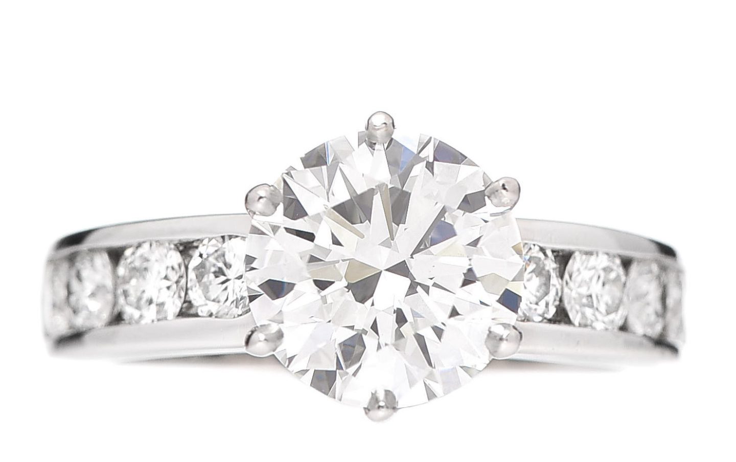 Best Luxury Engagement Ring Brands: Tiffany & Co