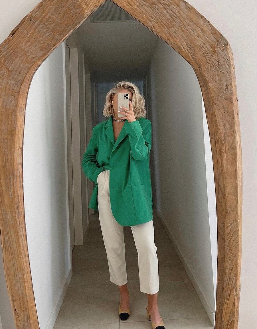 Chic business casual St. Patrick's Day outfit with an oversized green blazer.