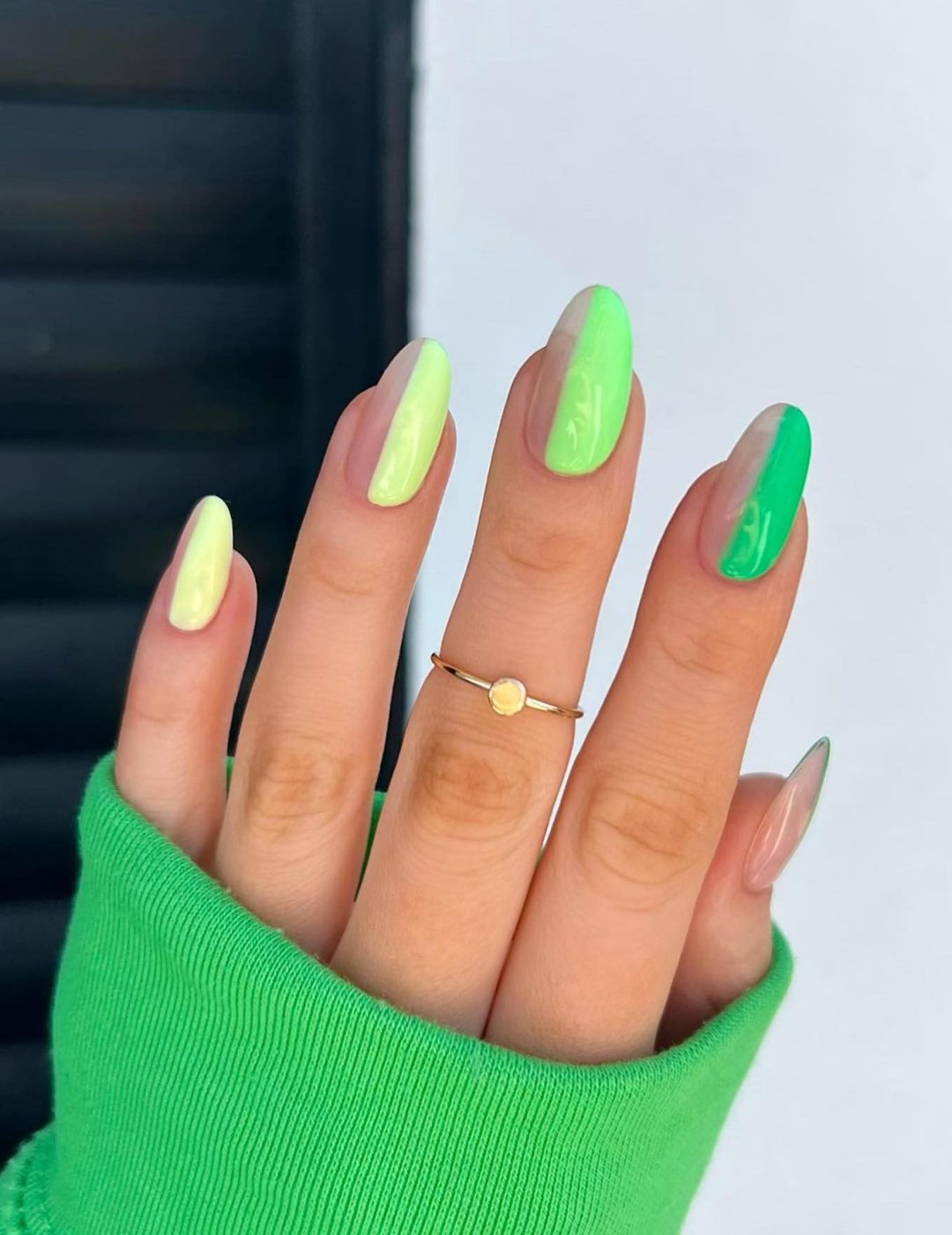 18 Zesty Lime & Neon Green Nails For A Pop Of Color