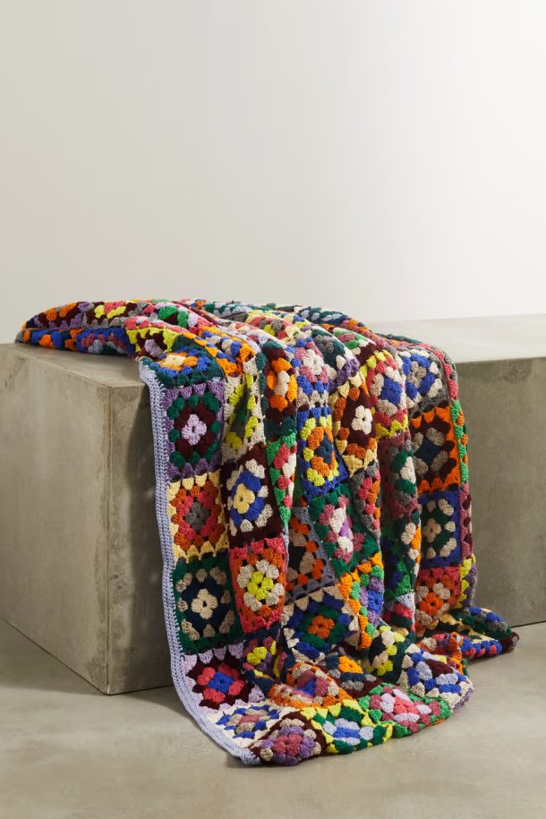 25 Most Expensive Blankets That Are Luxurious & Cozy Chic Pursuit