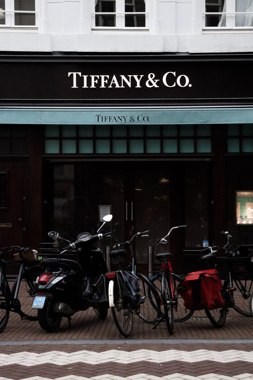 David Yurman Vs Tiffany & Co: Which Jewelry Brand Should You Go For?