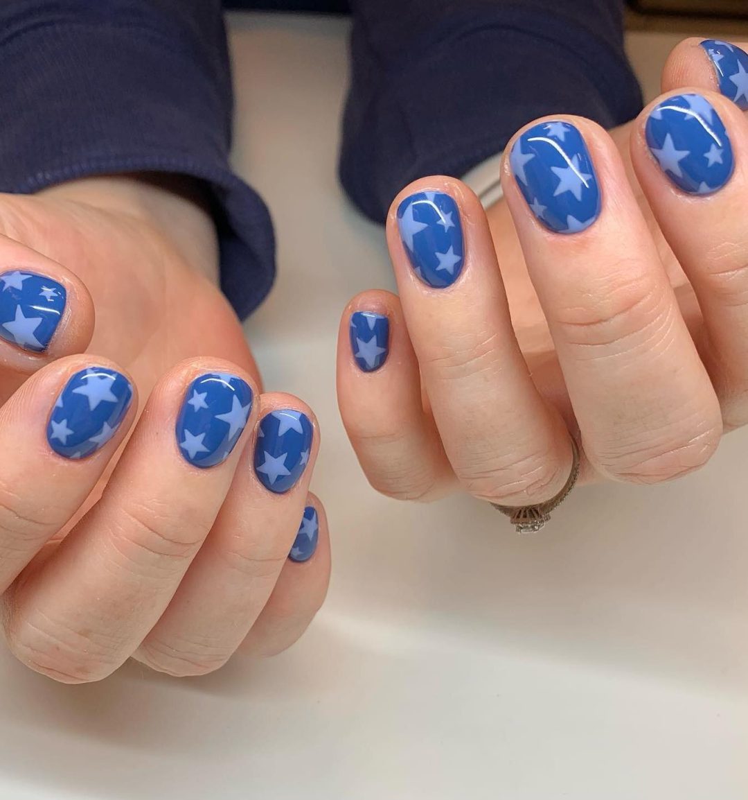 Blue nails with blue stars