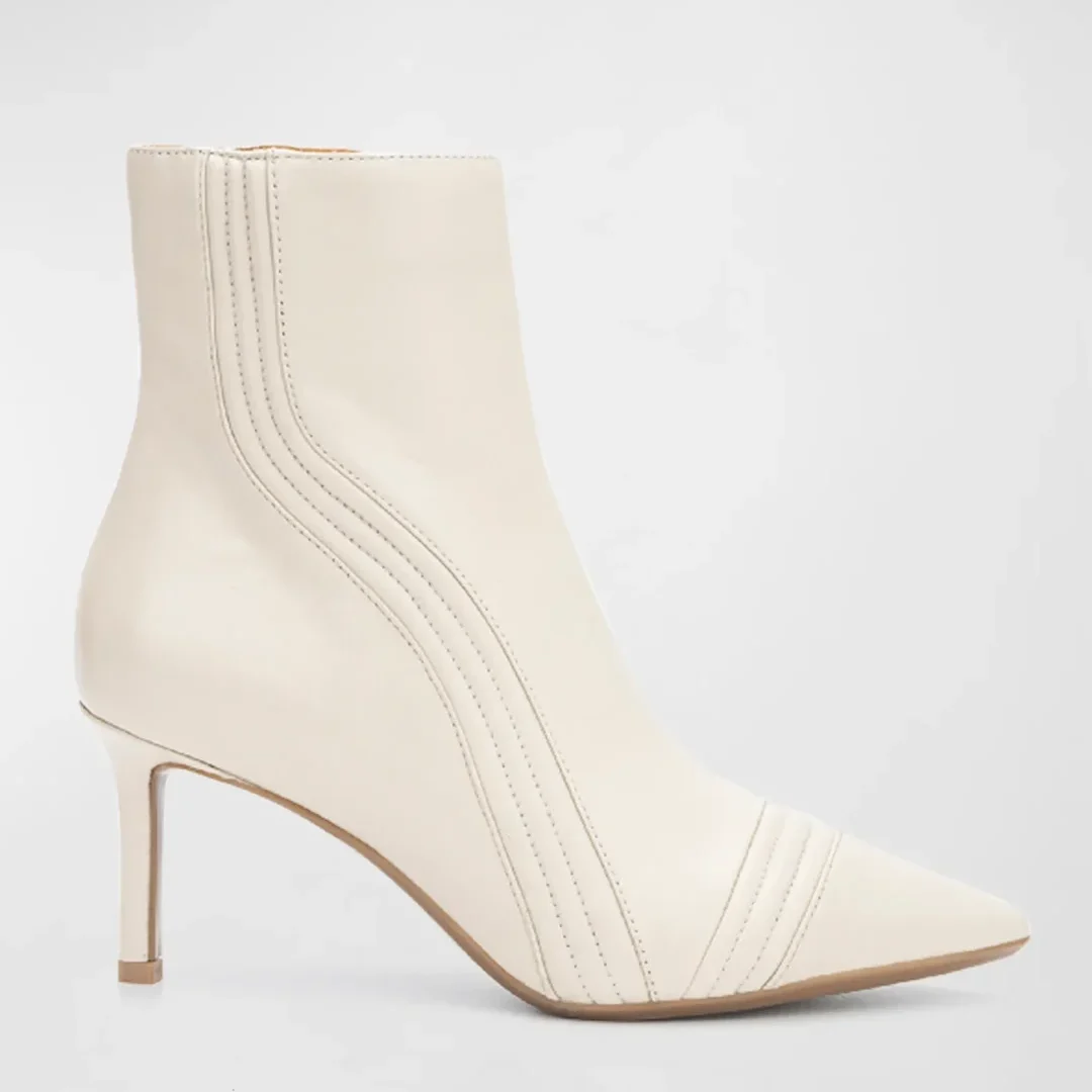 Aquatalia Off-White Manta Stitched Leather Ankle Boots