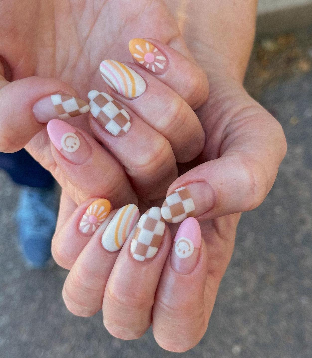 Short cute mix and match fall nails