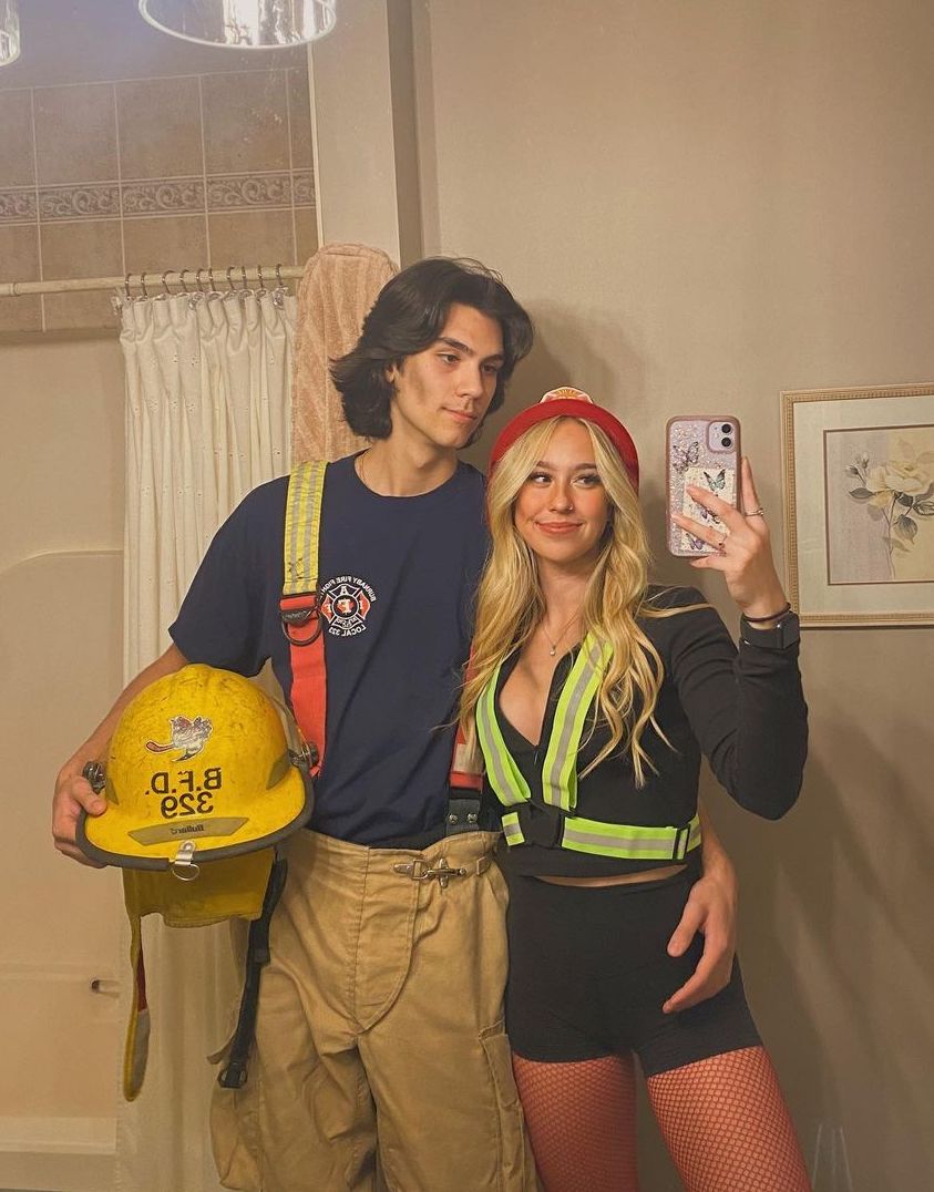 Cute couples Halloween costume idea: firefighters