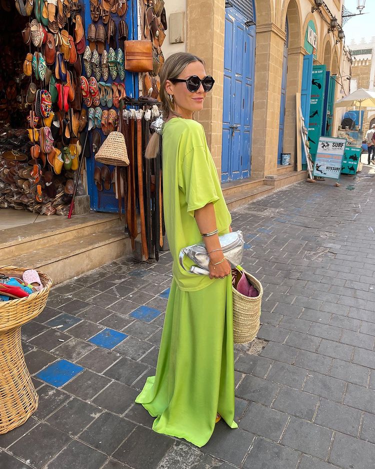 Cool green outfit with satin skirt and oversized tee