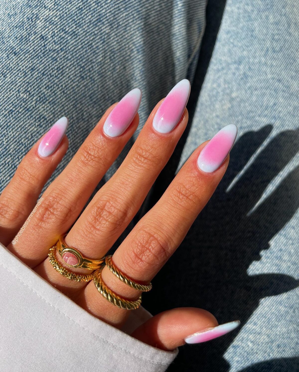 Uñas aura rosa y azul